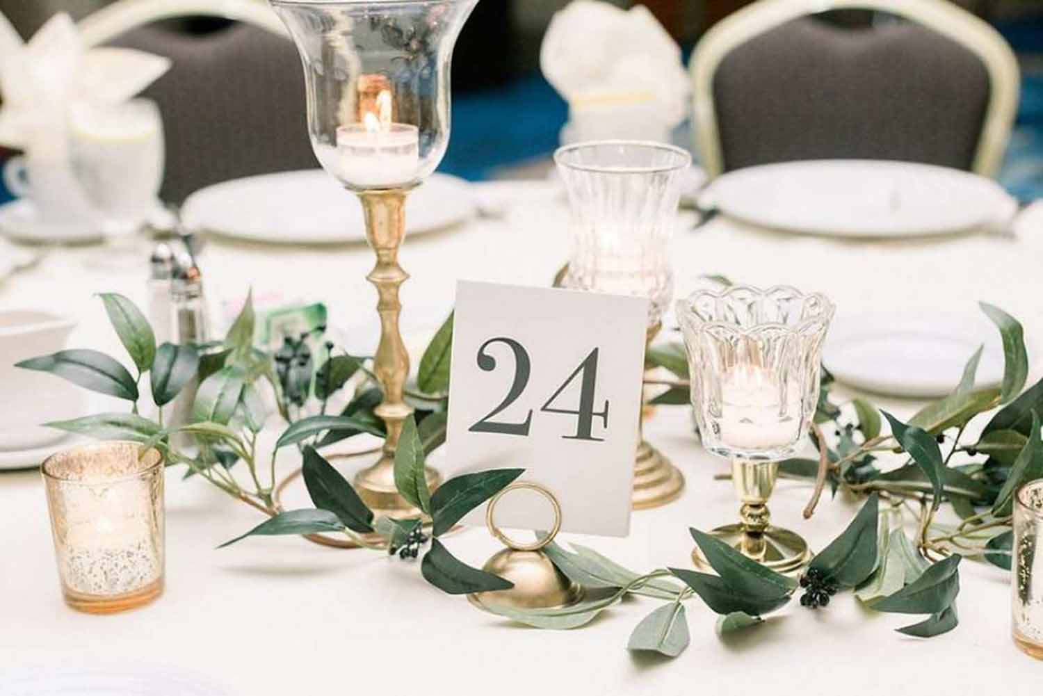Stacey-Michael-Elegant-Wedding-Radisson-Green-Bay-19-1000x667